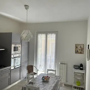 Appartamento Civico 18, Moneglia